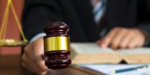 اختبارات إضافية تؤجل محاكمة الرئيس السابق لودادية وزارة أملاك الدولة والشؤون العقارية