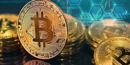 العملات الرقمية تشتعل اليوم: بيتكوين تقترب من 104 ألف دولار وتقلبات عنيفة تضرب السوق