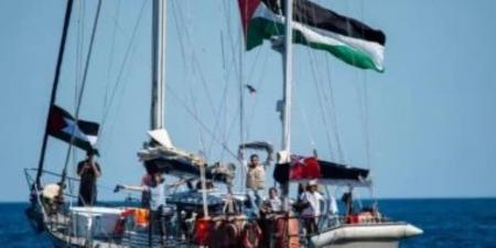 منذ ساعات.. مسيرات تلاحق السفينة "مادلين" مع اقترابها من سواحل غزة