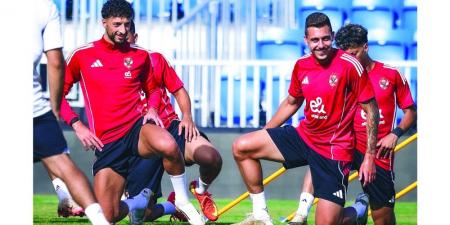 5 عقبات تُهدد «زعيم إفريقيا» في مواجهة «رفاق ميسي»