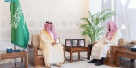 محافظ الدرعية يستقبل رئيس المحكمة العامة ويبادله التهنئة بعيد الأضحى