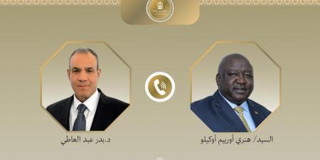 اتصال هاتفي بين وزير الخارجية ونظيره الأوغندي 