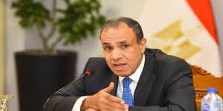 وزير الخارجية يؤكد أهمية العمل على وقف التصعيد في المنطقة