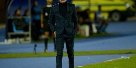 الكويت يجدد عقد مدرب الزمالك الأسبق بعد تحقيقه الثلاثية