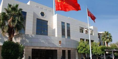 الصين تدعو مواطنيها إلى مغادرة إيران في أسرع وقت