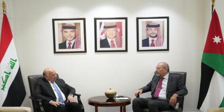 الصفدي يبحث مع نظيره العراقي إنهاء التصعيد الذي تشهده المنطقة