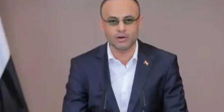 جماعة الحوثي تعلن مجددًا الدخول في الحرب مع إيران وتهدد: ”النار ستصل إلى كل دولة”
