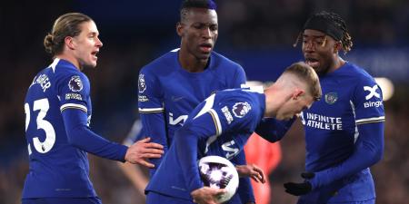 إيقاف مهاجم تشيلسي مباراتين في كأس العالم للأندية 