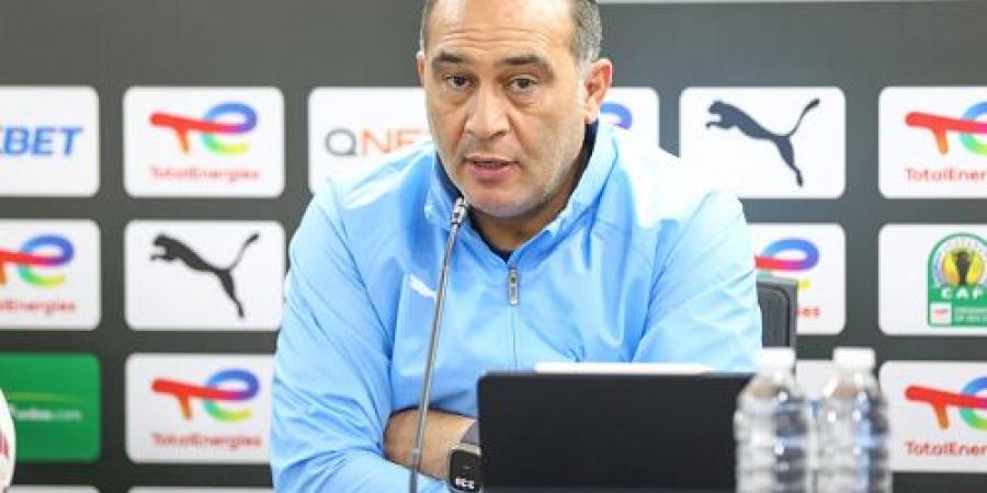 المصري يوجه الشكر لمدافعه محمد دبش