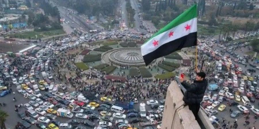 صحيفة "الرياض": مستقبل سوريا تضيئه خطوات الدعم السعودية