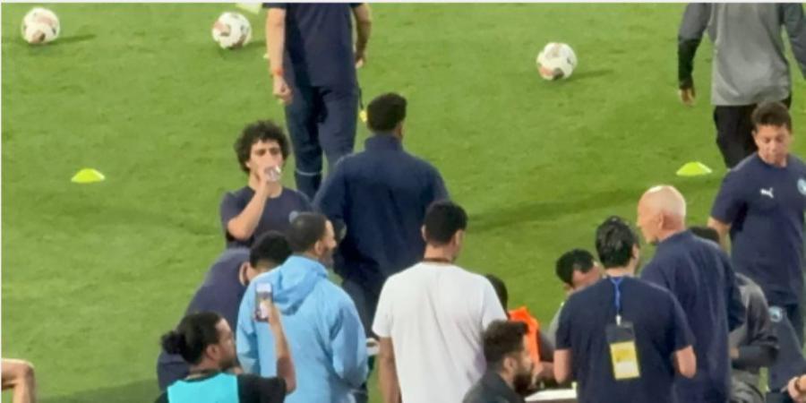 قبل انطلاق النهائى.. لاعبو الزمالك وبيراميدز "يكسرون صيامهم" فى كأس مصر