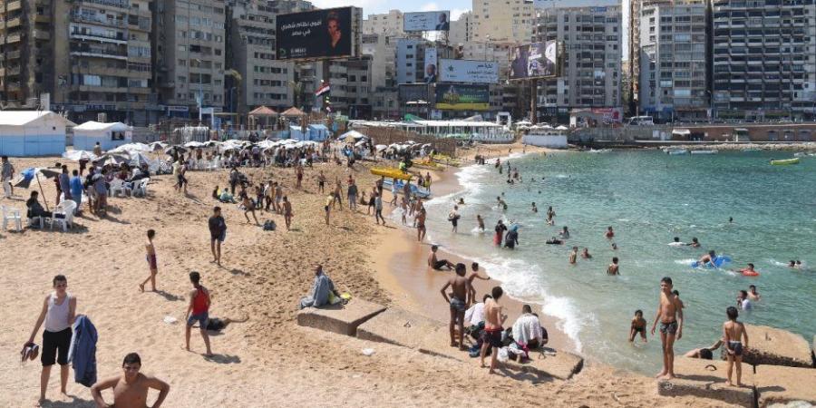 إزاى ماحدش يستغلك ويفرض عليك إكراميات على شواطئ الإسكندرية