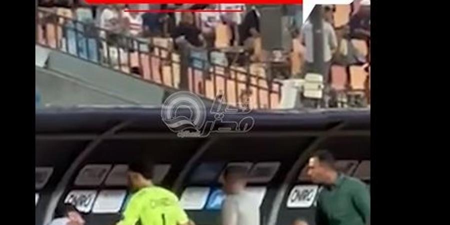 أجواء مشدودة في نهائي الكأس.. نبيل عماد دونجا يعترض ووائل القباني يتدخل بقوة (فيديو)