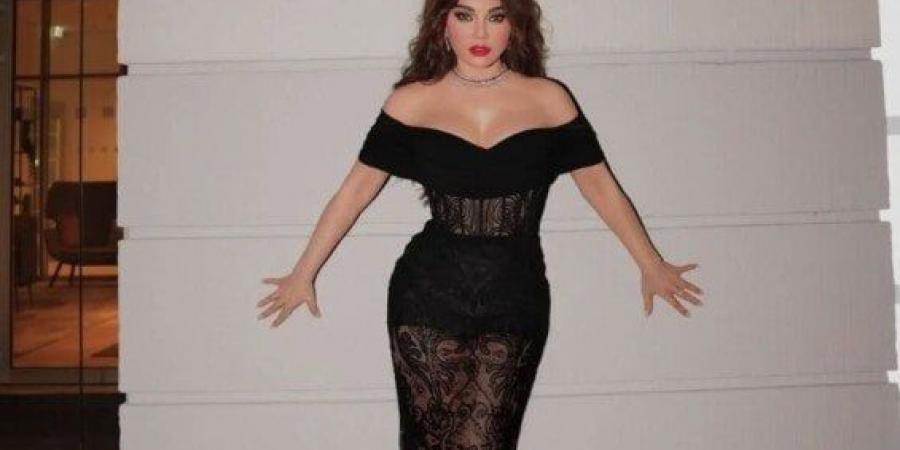 البطانة تضع هيفاء وهبي في صدارة التريند.. ما القصة؟ | صور