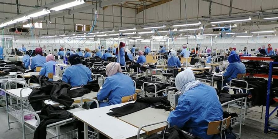 عرض مشروع «نسيج» وفرص العمل المتاحة لشركات النسيج في صفاقس