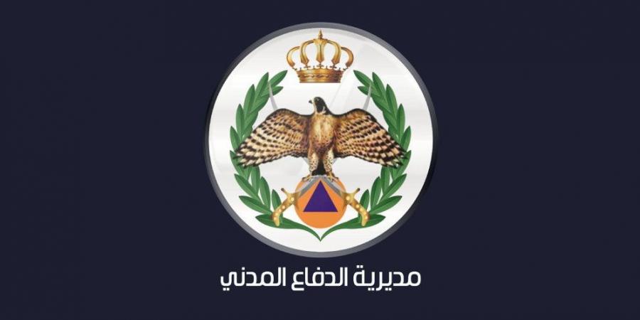 فرق الإنقاذ تواصل جهودها لإنقاذ شاب حوصر داخل بئر ارتوازي في العقبة