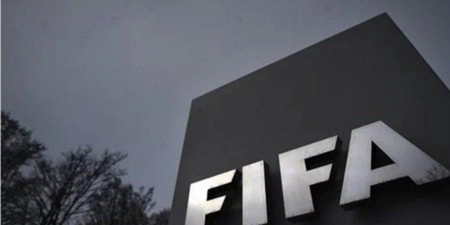"فيفا" يكشف حكام 4 مواجهات ببطولة كأس العالم للأندية