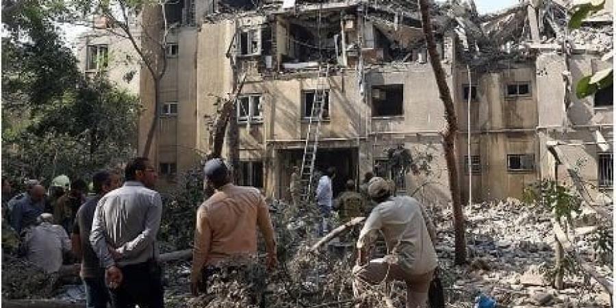 آخر الإحصائيات.. 95 جريحاً في 12 محافظة إيرانية جراء الهجوم الإسرائيلي