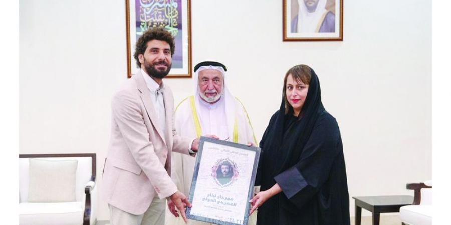 سلطان القاسمي يترأس اجتماع «أمناء أكاديمية الشارقة للفنون الأدائية»