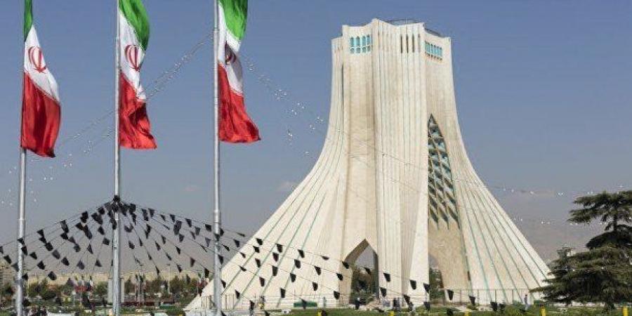 الخارجية الإيرانية: "لا معنى" للمشاركة في محادثات مع طرف هو "أكبر داعم وشريك للمعتدي"