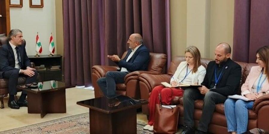 محافظ البقاع بحث مع ريزا وممثلين عن وزارة الشؤون ومنظمات دولية بمسألة عودة النازحين لبلدهم