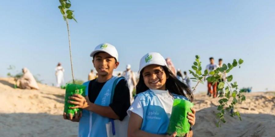 في إنجاز بيئي يُجسد التزام المملكة بالاستدامة.. زراعة 31 مليون شجرة في المنطقة الشرقية