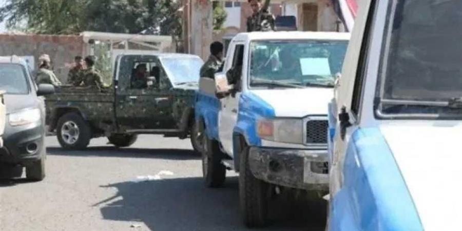 الأجهزة الأمنية تلقي القبض على المتهمين في جريمة إلقاء قنبلة يدوية بحفل زفاف في تعز