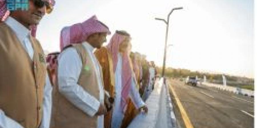 أمير منطقة حائل يفتتح مشروع جسر السمراء