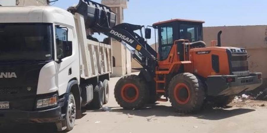 تنفيذ قرارات إزالة خلال حملة مكبرة بمركز ومدينة الطود جنوب الأقصر