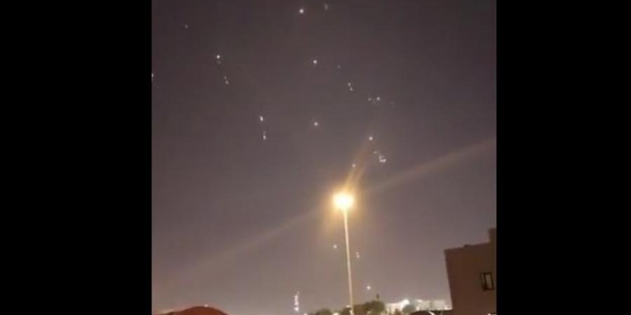 إيران ترد بقصف قواعد أميركية في قطر والعراق