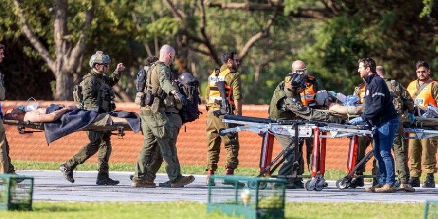 مقتل 3 جنود وجرح آخرين في كمين بقطاع غزة