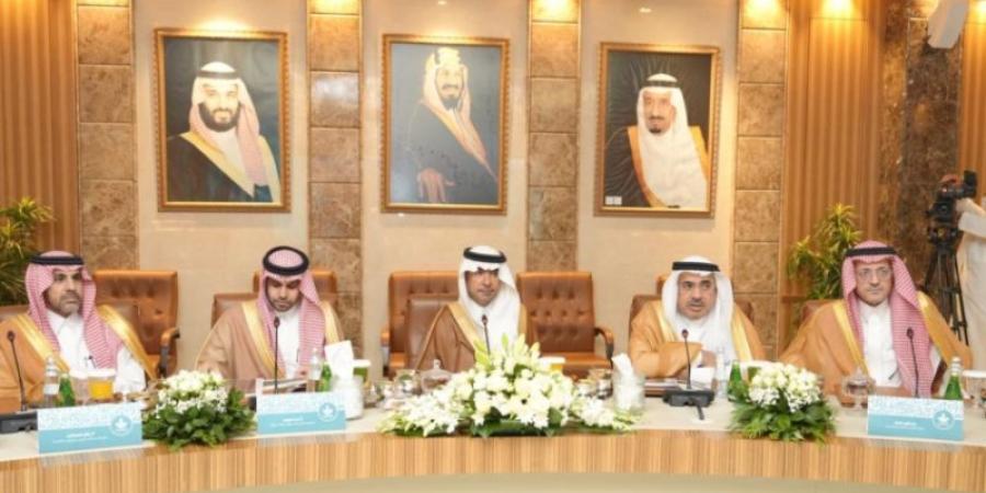 وزير البلديات يشيد بتحوّل أمانة المنطقة الشرقية إلى نموذج في التحوّل الحضري