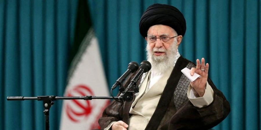 خامنئى: أبارك الانتصار الإيراني على إسرائيل