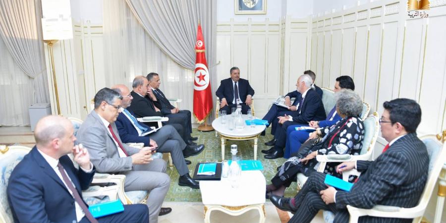 وزير التربية يستقبل وفدا عن مجلس ادارة "اليونيسيف" ويؤكد على مزيد تعزيز التعاون مع المنظمة