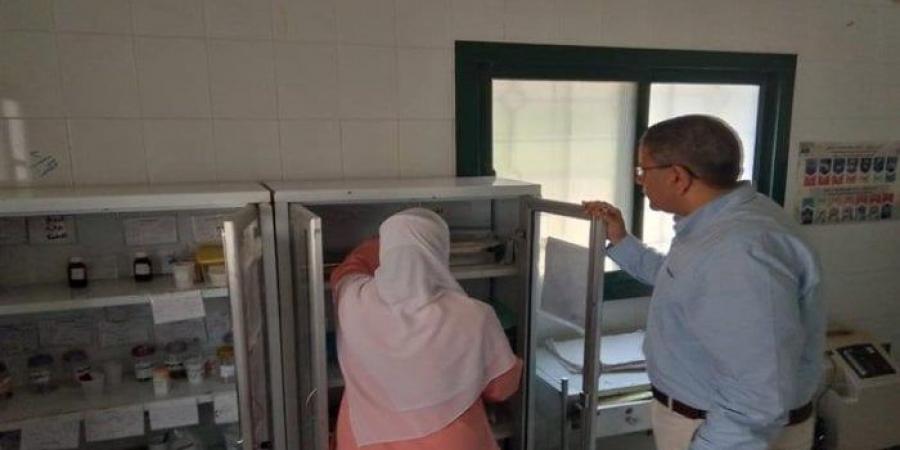«صحة المنوفية»: إحالة طبيب نوبتجي وكاتب بوحدة صحية إلى التحقيق