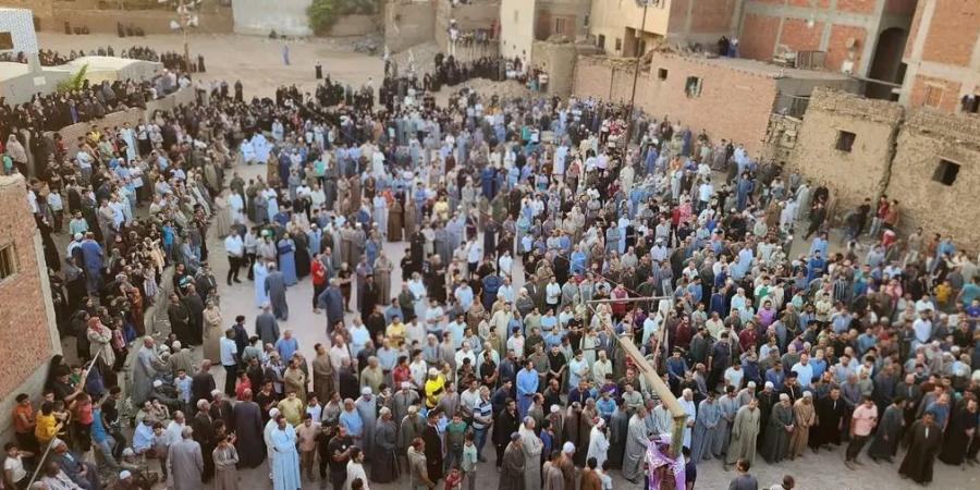 وجع مشترك في ليلة بكى فيها الجميع.. مايا مرسي تتقدم وفدًا رسميًا لتقديم العزاء لأسر ضحايا حادث المنوفية