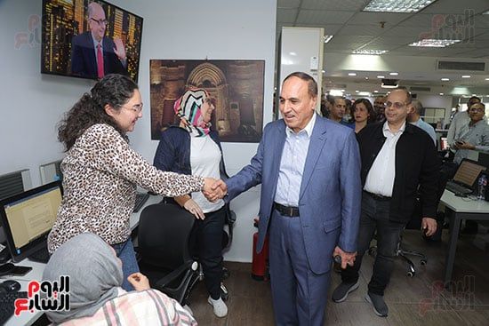 جزلة الكاتب الصحفى عبد المحسن سلامة فى جريدة اليوم السابع (18) جزلة الكاتب الصحفى عبد المحسن سلامة فى جريدة اليوم السابع (18)