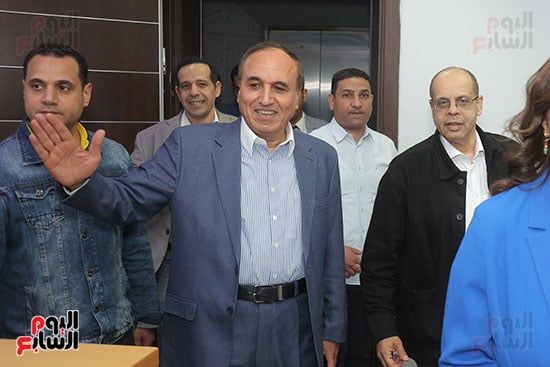 جزلة الكاتب الصحفى عبد المحسن سلامة فى جريدة اليوم السابع (14) جزلة الكاتب الصحفى عبد المحسن سلامة فى جريدة اليوم السابع (14)