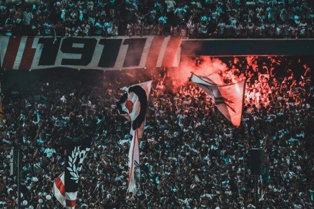 الزمالك: نعرف أن جماهيرنا أخطأت أمام المصري.. ولا نقول أنهم «صحفيين»