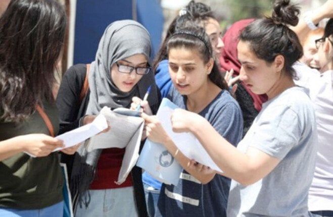 كيف تعيش أسر طلاب الثانوية العامة؟.. مؤسس «أمهات مصر» تنقل أجواء استعدادات الامتحانات
