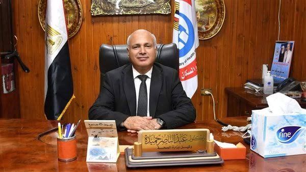 محافظ الغربية يهنئ الدكتور اسامة بلبل لفوزه بلقب الطبيب المثالى على مستوى الجمهورية