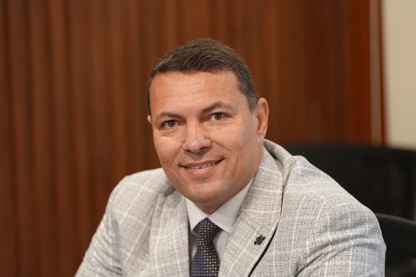 2734034738.jpg