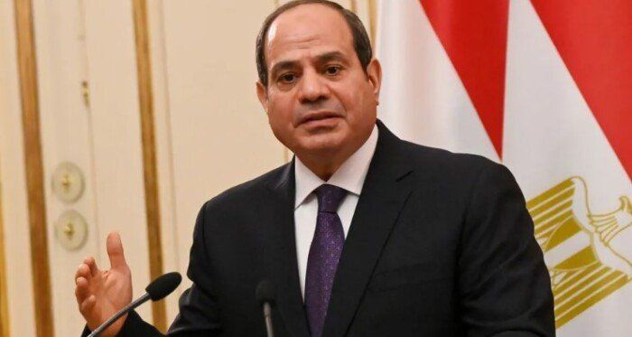 الرئيس السيسي يوفد مندوبين للتعزية