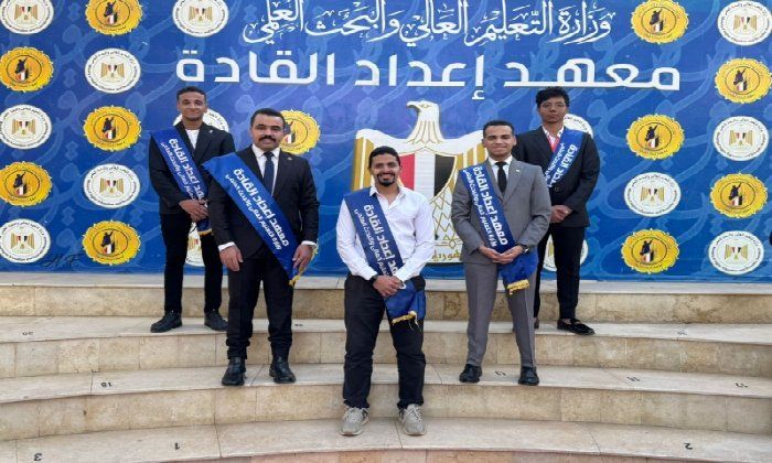 وفد طلابي بجامعة سوهاج يشارك فى الملتقى الحواري لبناء الوعى لطلاب الجامعات والمعاهد المصرية