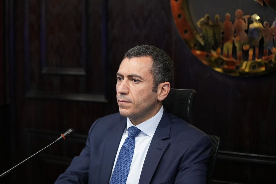 bb99905960.jpg