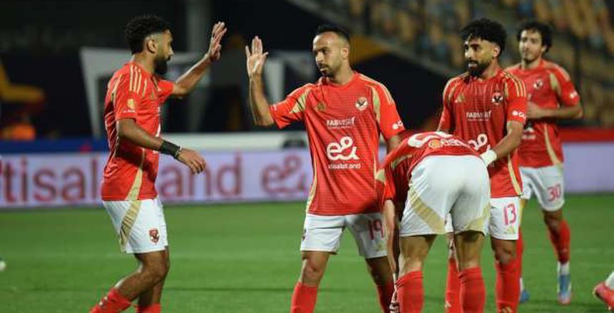 الأهلي ينهي الخلافات في التفاوض مع ريفيرو.. هل وصل للقاهرة؟ الأهلي ينهي الخلافات في التفاوض مع ريفيرو.. هل وصل للقاهرة؟