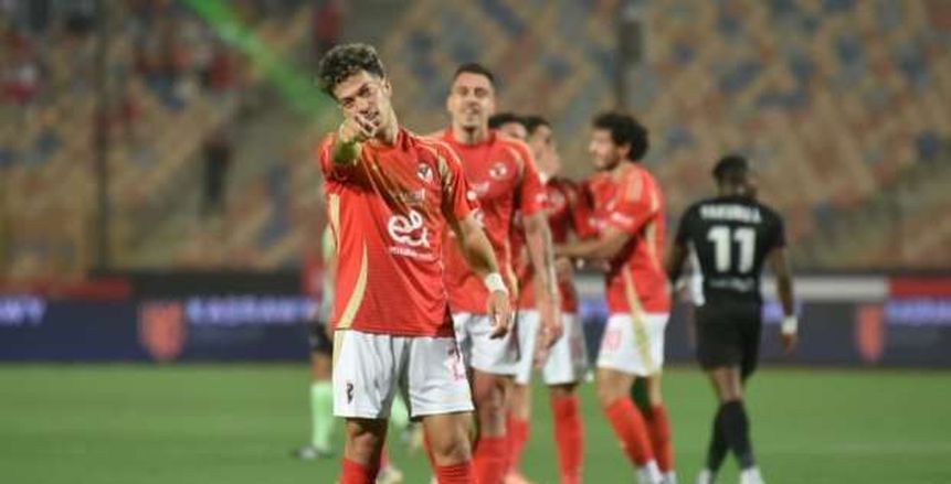 فحص طبي لإمام عاشور في الأهلي.. هل يلحق بمباراة فاركو المصيرية؟ فحص طبي لإمام عاشور في الأهلي.. هل يلحق بمباراة فاركو المصيرية؟