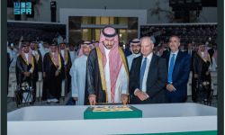 نائب أمير المنطقة الشرقية يضع حجر الأساس لمجتمع "الدانة"