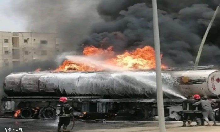 اندلاع حريق فى سيارة وقود بالشرقية وتحرك سريع للحماية المدنية