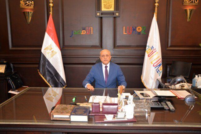 محافظ الأقصر يصدر حركة تنقلات لعدد من رؤساء المدن